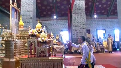 โปรดเกล้าฯเฉลิมพระปรมาภิไธย-พระนามาภิไธย พระบาทสมเด็จพระบรมชนกาธิเบศร มหาภูมิพลอดุลยเดชมหาราช บรมนาถบพิตร และ สมเด็จพระนางเจ้าสิริกิติ์ พระบรมราชินีนาถ พระบรมราชชนนีพันปีหลวง