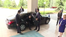Ankara Çavusoğlu, NATO Genel Sekreteri Jens Stoltenberg ile Görüştü