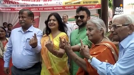 भोजपुरी सिंगर मालिनी अवस्थी ने डाला वोट