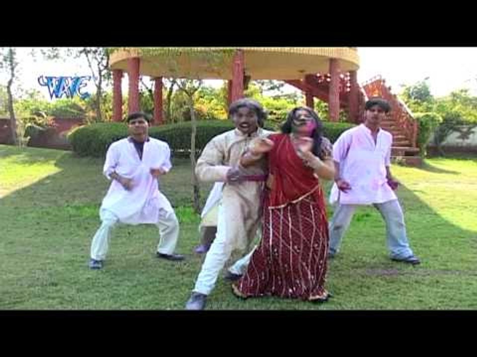 गोरी तोहार लाल घाघरा - Pichkari Garam Ba | Sakal Balmua | Bhojpuri Hit Holi Song