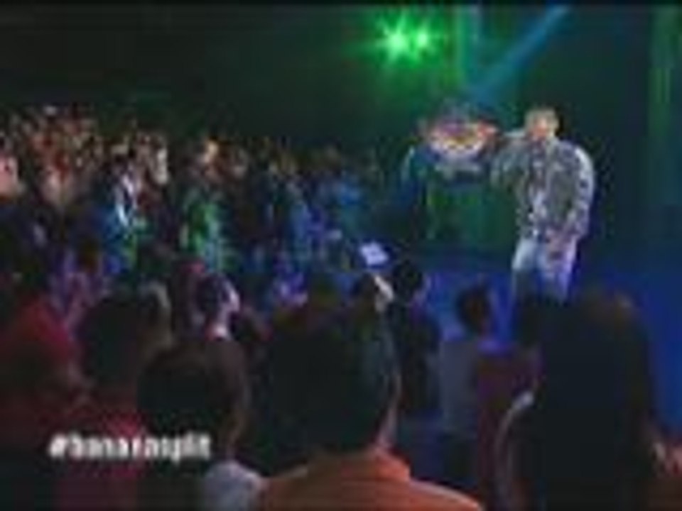 Jay R sings 'Parachute' on Banana Split