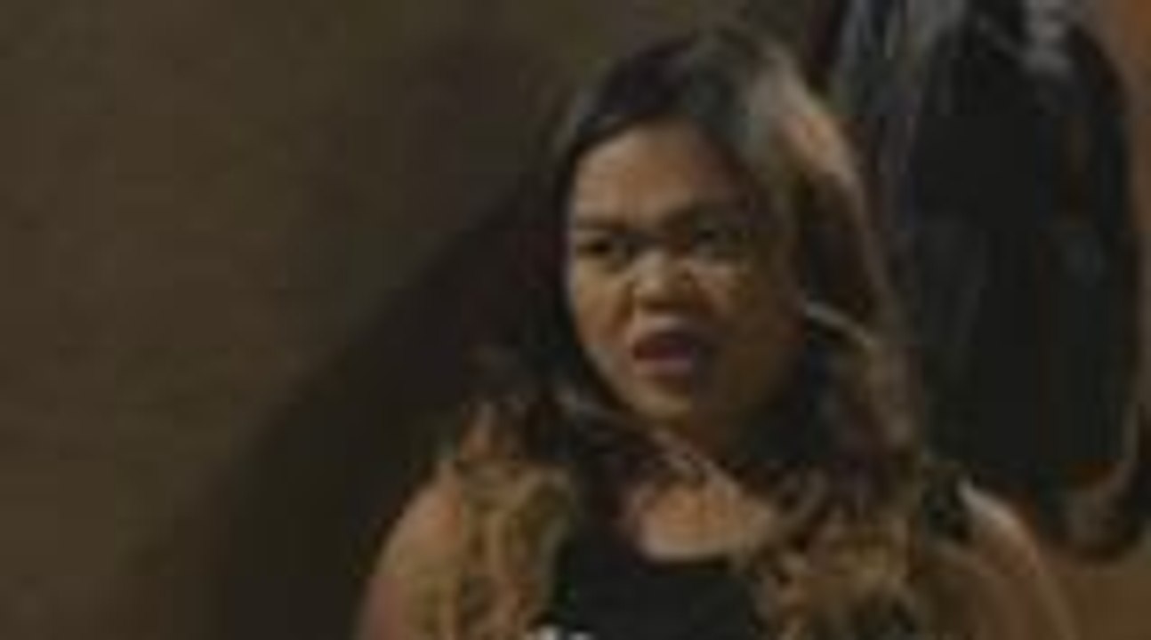 Andeng, binilhan ng bag at damit si Inday