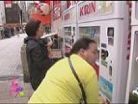 Kris and Darla's fun vendo machine experience