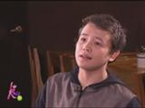 JK sings Kahit Maputi Na Ang Buhok Ko