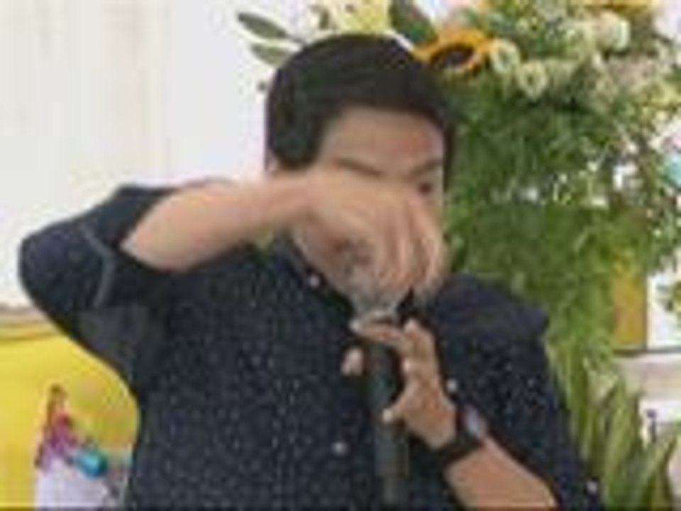 Of hairs & crumpled tissue