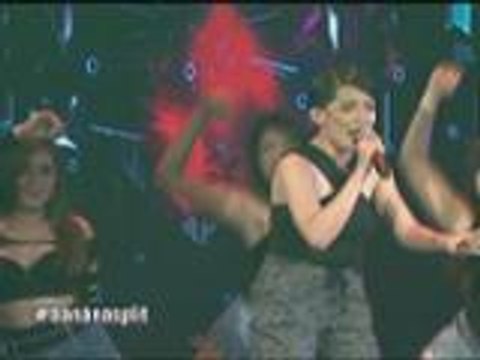 KZ Tandingan performs 'Roar' on Banana Split