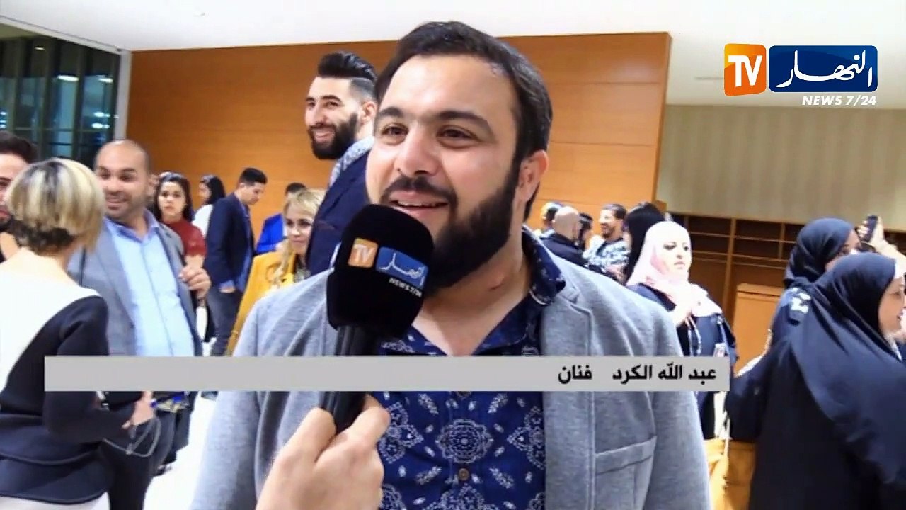 الفنانون الجزائريون يهنئون الشعب الجزائري بمناسبة حلول الشهر الفضيل