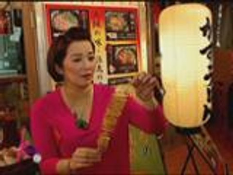 Kris tries the swirly potato for the first time