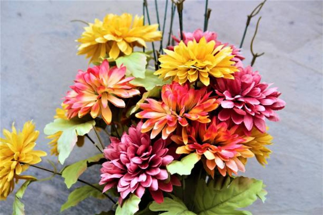 Quelles fleurs choisir au printemps pour le cimetière ?