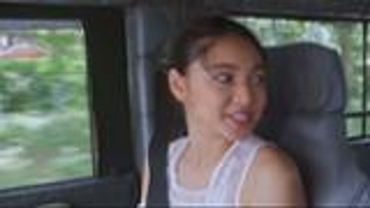 Clark at Leah, bumyahe papuntang Batangas kasama ang kanilang Pamilya