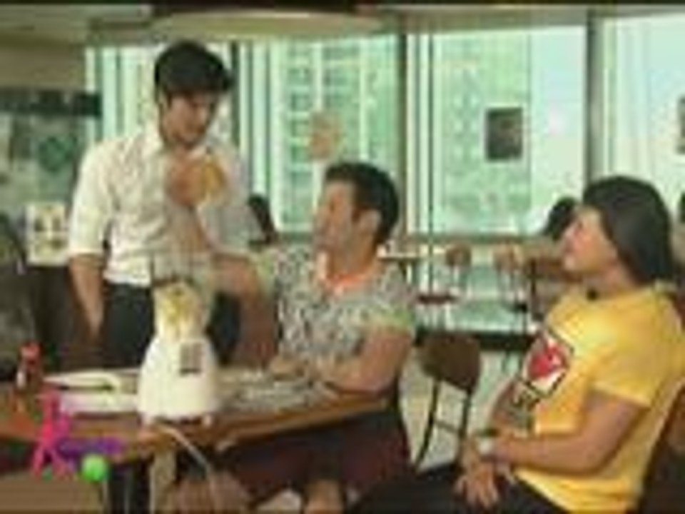 Bimby & Darla try special halo-halo