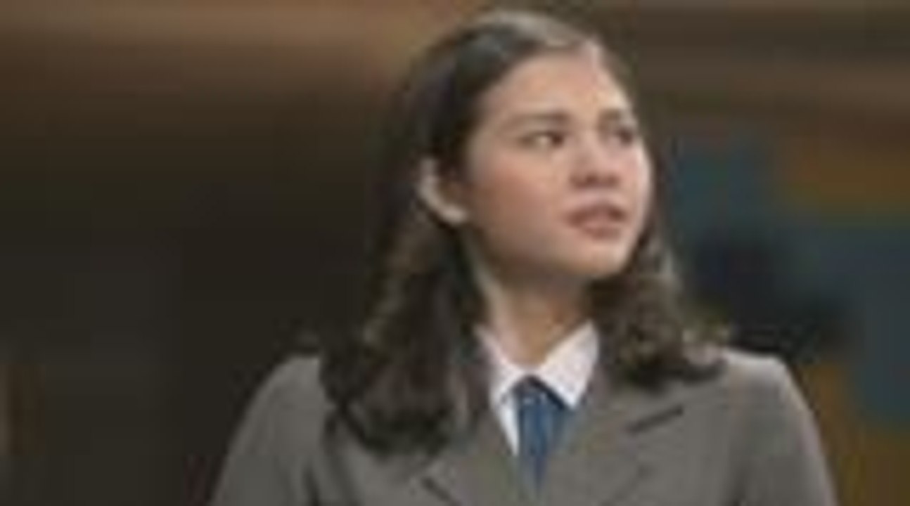 Sino kaya ang pipiliin ni Sophie kila Gabby at Harry para maging prom date niya?