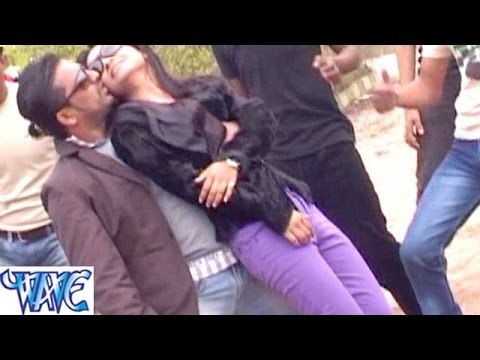 HD चिमनी में खुटा गाड़ देब - Khuta Gaad Deb - Choli Me Danger Saman - Bhojpuri Hit Songs 2015 new