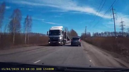 Utility Truck Tips Trying to Avoid Collision