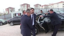 Bakan Kurum, TOKİ Şantiyesinde İşçilerle İftar Yaptı