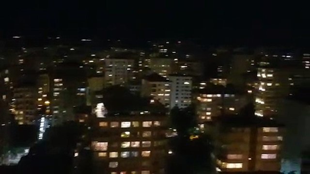 Göztepe'de YSK'nın kararına karşı ses çıkarma eylemi