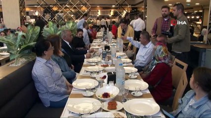 Başakşehir’de gaziler ve şehit yakınları ilk iftarda bir araya geldi