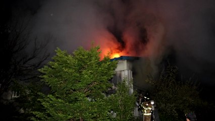 횡성 조립식 건물에서 불...건물 한 동 전소 / YTN