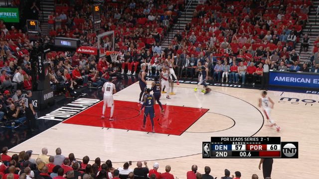 Curry's buzzer beater in Trail Blazers' defeat