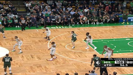 Dunk of the Night: Giannis Antetokounmpo