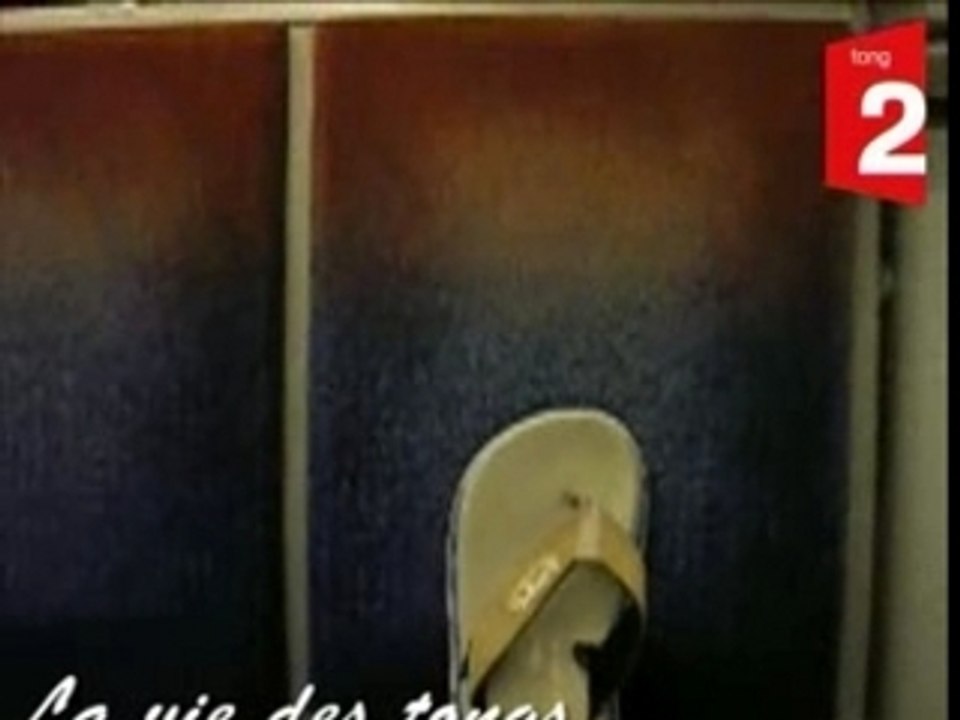 Teletong - La vie des tongs - Métro