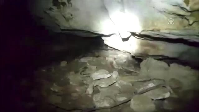 PKK'lı Teröristlerin Kullandığı 3 Kış Sığınağı İmha Edildi