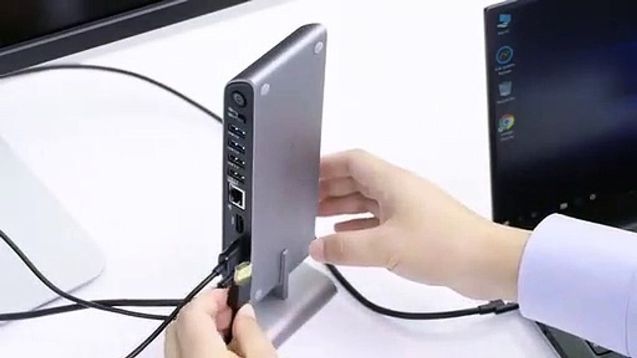 USB C Gen 2 Dock with Dual 4K HDMI | Cable Matters