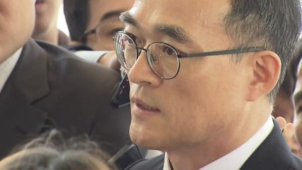 문무일 검찰총장 "모든 수사기관 통제받아야" / YTN