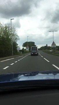 Transporter une Smart avec une camionnette