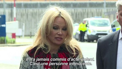 Pamela Anderson appelle à "sauver" Julian Assange