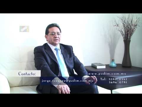 ¿Cuáles son los niveles normales de glucosa en el ayuno, y dos horas después de comer?