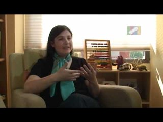 ¿A qué edad es común que los niños aprendan a leer y escribir?