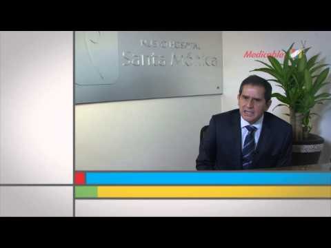 Si tengo una hernia umbilical, ¿es forzoso que me realice una cirugía laparoscópica?