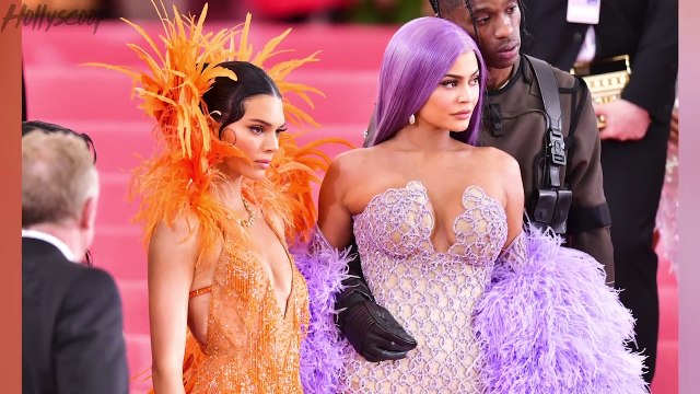 Kendall and Kylie Jenner Get TROLLED For Their Met Gala Looks!