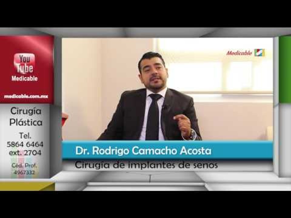 ¿Cómo se realiza la cirugía para implantes de senos?