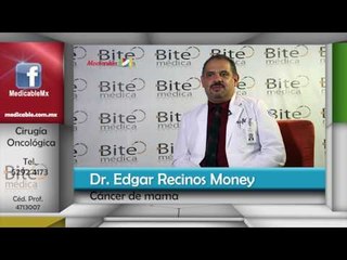 ¿Qué especialista debe realizar la biopsia de una lesión en el pecho?