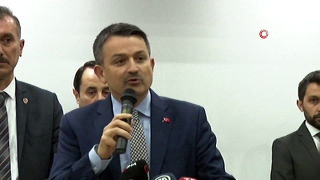 Bekir Pakdemirli gazi ve şehit yakınlarıyla iftarda buluştu
