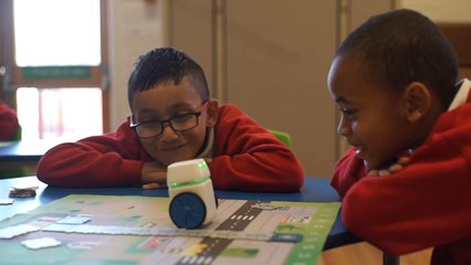 This Robot Teaches Kids How To Code