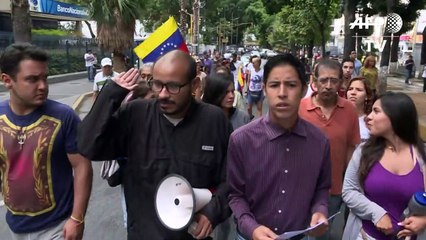 Opositores processados