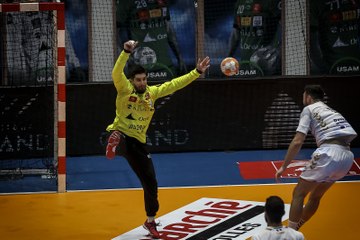 Le festival de pastis par Rémi Desbonnet lors de Nîmes vs Dunkerque