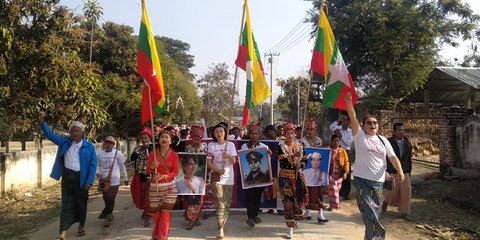 ၂၀၀၈ အေျခခံဥပေဒ ျပင္ဆင္ေရး ႀကိဳဆိုေထာက္ခံပြဲ မိုးမိတ္ၿမိဳ႕တြင္ျပဳလုပ္ (႐ုပ္/သံ)