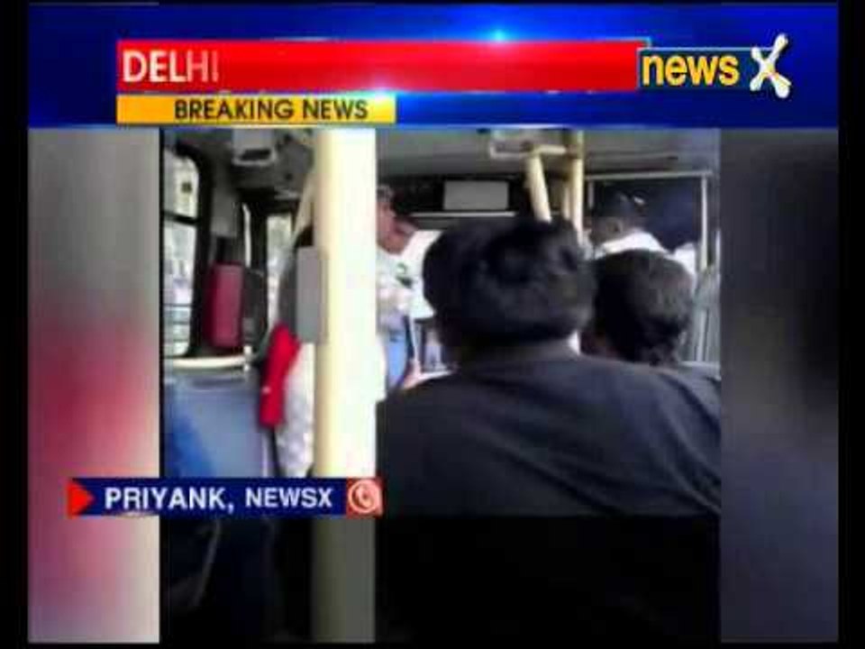 Delhi cop slaps 'molester' in a public bus