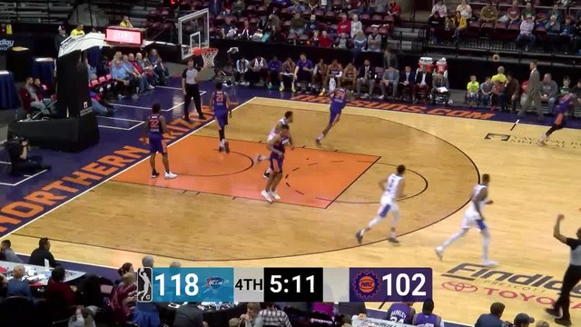 Richard Solomon Posts 23 points & 12 rebounds vs. Northern Arizona Suns
