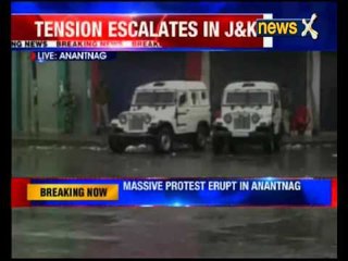 Jammu and Kashmir: Protesters and police clash in Anantnag over trucker Zahid Bhat's death