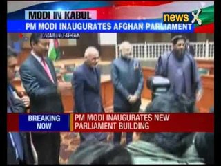 PM Modi flanked by Afgan president Ashraf Ghani at Inauguration