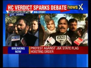 Protest against J&K state flag hoisting order