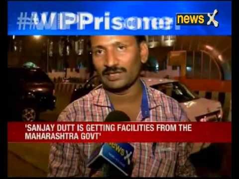 Activist files PIL to oppose actor Sanjay Dutt's 'early' release