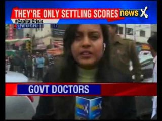 AAP leaders takes charge to clean Delhi streets