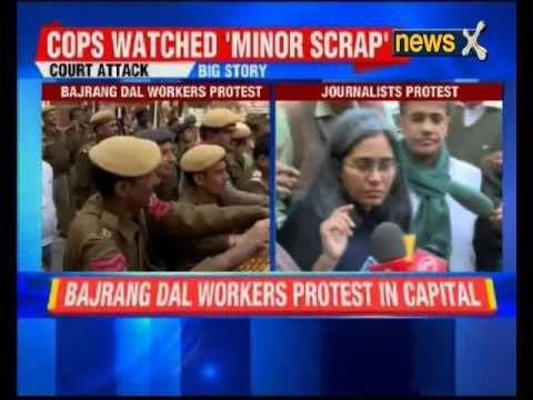 ABVP workers protest outside JNU Campus