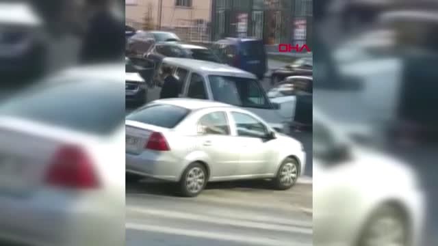 Öfkeli Sürücü Ortalığı Birbirine Kattı